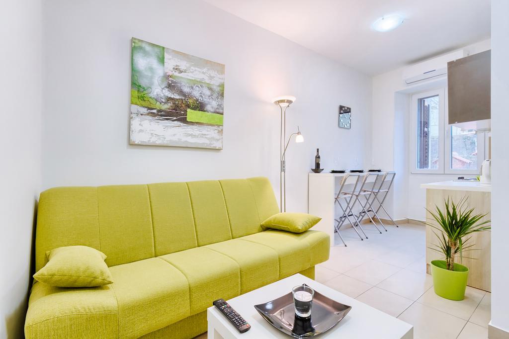Marija Apartments Pula Exterior photo